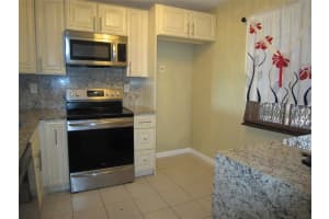 6401 N University Dr 324, Tamarac, FL 33321 Sold 09/25/24