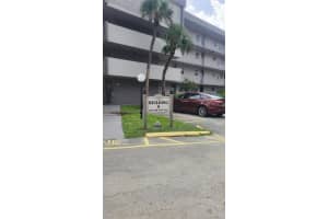 2881 NW 47th Ter 101, Lauderdale Lakes, FL 33313 Sold 11/20/24