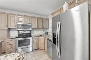 3224 NW 47th Ave 3104, Pompano Beach, FL 33063 Sold 04/17/25