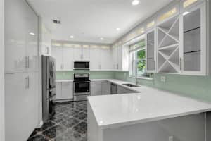 17071 NW 17th St, Pembroke Pines, FL 33028 Sold 09/03/24