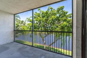 2215 Cypress Island Dr 308, Pompano Beach, FL 33069 Sold 10/29/24