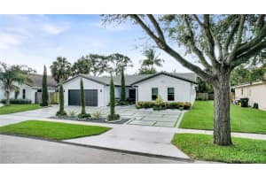 1430 SW 17th St, Boca Raton, FL 33486 Sold 09/04/24