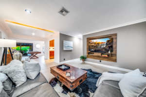 2181 NE 27th Dr, Wilton Manors, FL 33306 Sold 11/04/24