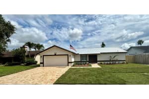 10100 SW 49th Mnr, Cooper City, FL 33328 Sold 09/09/24