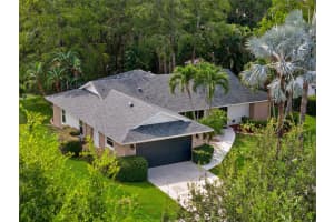 925 Azure Ave, Wellington, FL 33414 Sold 08/23/24