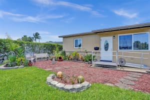 4171 NW 12th Ave, Oakland Park, FL 33309 Sold 12/06/24