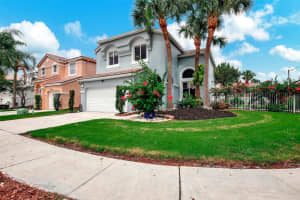 2384 NW 157th Ave, Pembroke Pines, FL 33028 Sold 09/23/24