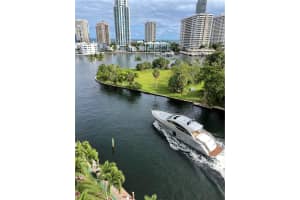 137 Golden Isles Dr 706, Hallandale Beach, FL 33009 - MLS#F10451310