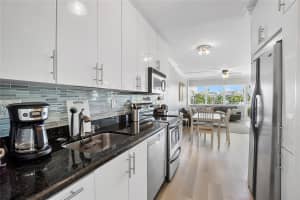 3250 NE 28th St 406, Fort Lauderdale, FL 33308 Sold 09/11/24