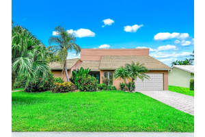 247 Codrington Dr, Lauderdale By The Sea, FL 33308 Sold 11/12/24