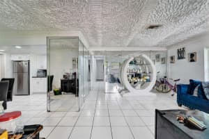 2841 NW 9th Ct, Fort Lauderdale, FL 33311 Sold 11/29/24