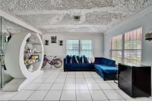 2841 NW 9th Ct, Fort Lauderdale, FL 33311 Sold 11/29/24