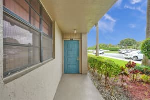 1001 Colony Point Cir 123, Pembroke Pines, FL 33026 Sold 01/14/25