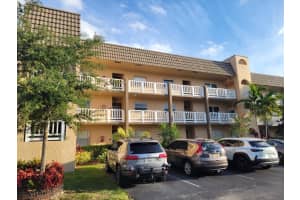 9241 Sunrise Lakes Blvd 309, Sunrise, FL 33322 Sold 08/06/25