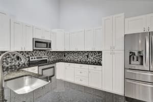 1353 Periwinkle Pl, Wellington, FL 33414 Sold 10/18/24