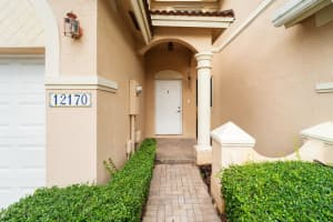 12170 SW 124th Ct, Miami, FL 33186 Sold 08/29/24