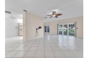 100 E Hemingway Cir 100, Margate, FL 33063 Sold 10/11/24