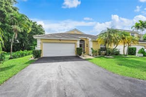 5544 NW 54th Cir, Coconut Creek, FL 33073 Sold 10/02/24