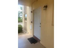 351 Cambridge Rd 101, Hollywood, FL 33024 Sold 06/04/25