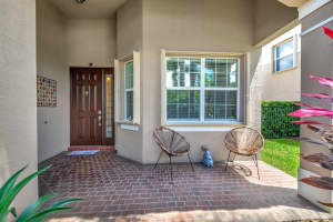 8227 Calabria Lakes Drive, Boynton Beach, FL 33473 Sold 09/13/24