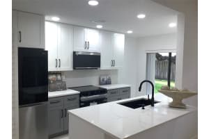 9305 W Sunrise Blvd, Plantation, FL 33322 Sold 08/16/24