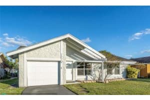 1320 SW 82nd Ter, North Lauderdale, FL 33068 - MLS#F10451804