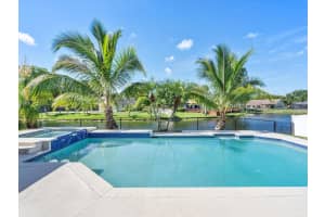 9641 NW 10th Ct, Plantation, FL 33322 Sold 09/25/24