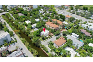 921 SE 2nd St, Fort Lauderdale, FL 33301 - MLS#F10451960