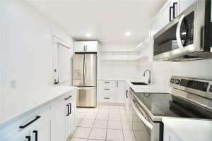 3101 N Country Club Dr 708, Aventura, FL 33180 Sold 10/10/24