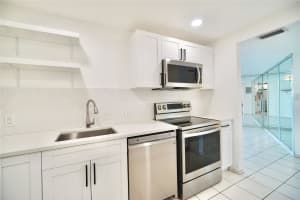 3101 N Country Club Dr 708, Aventura, FL 33180 Sold 10/10/24