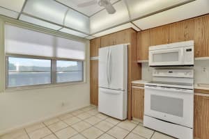 2302 Lucaya Ln G4, Coconut Creek, FL 33066 Sold 01/15/25