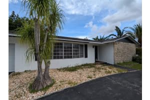 4708 Holly Dr, Tamarac, FL 33319 Sold 11/15/24