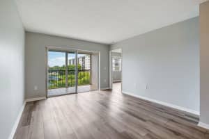 2236 N Cypress Bend Dr 512, Pompano Beach, FL 33069 Sold 09/09/24