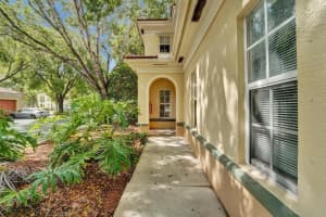 2498 Centergate Dr 101, Miramar, FL 33025 Sold 08/14/24