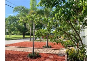 336 SW 5th Ave, Delray Beach, FL 33444 Sold 10/31/24