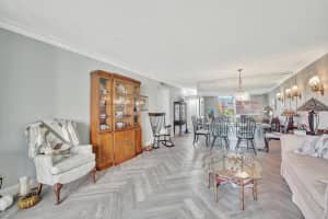 201 SE 11th Ter 204, Dania Beach, FL 33004 Sold 12/13/24