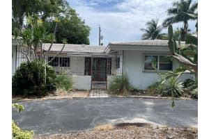 2548 Middle River Dr, Fort Lauderdale, FL 33305 Sold 11/19/24
