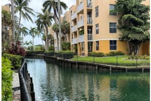 1350 SE 3rd Ave 104, Dania Beach, FL 33004 Sold 12/10/24