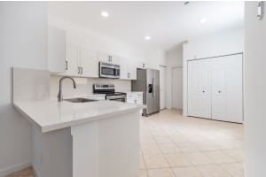 4232 VINEYARD CIR 4232, Weston, FL 33332 Sold 09/18/24