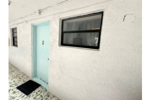 1418 Collins Ave 203, Miami Beach, FL 33139 Sold 09/13/24
