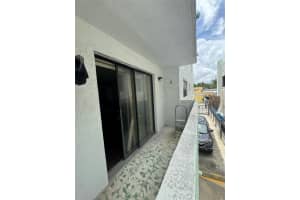 1418 Collins Ave 203, Miami Beach, FL 33139 Sold 09/13/24