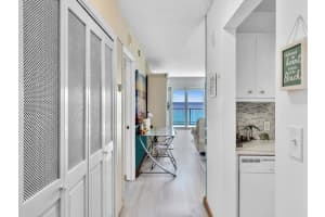 1500 S Ocean Blvd 1604, Lauderdale By The Sea, FL 33062 Sold 09/17/24