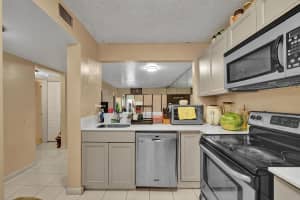 3396 Foxcroft Rd 106, Miramar, FL 33025 Sold 10/24/24