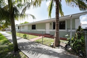 745 SW 5th St, Hollywood, FL 33004 Sold 10/11/24