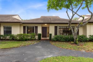 7514 Nova Dr 8, Fort Lauderdale, FL 33317 Sold 08/30/24