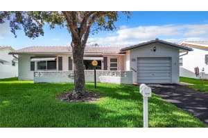 8220 NW 16th St, Plantation, FL 33322 Sold 08/27/24