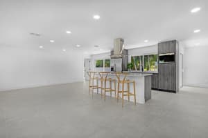 791 W Plantation Cir, Plantation, FL 33324 Sold 12/13/24