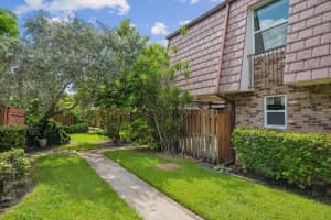 7570 E Courtyard Run E, Boca Raton, FL 33433 Sold 10/01/24