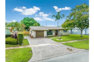 1821 N 48th Ave, Hollywood, FL 33021 Sold 09/30/24