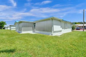 8508 NW 59th Pl, Tamarac, FL 33321 Sold 10/04/24
